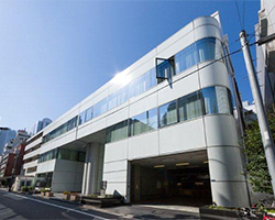 西新宿三晃ビル